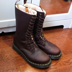 Dr Martens Womens 1914 Kolbert Tall Snowplow Wintergrip Dark Brown size 11